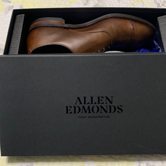 Allen Edmonds Other - Allen Edmonds Fifth Avenue Dress Oxford!